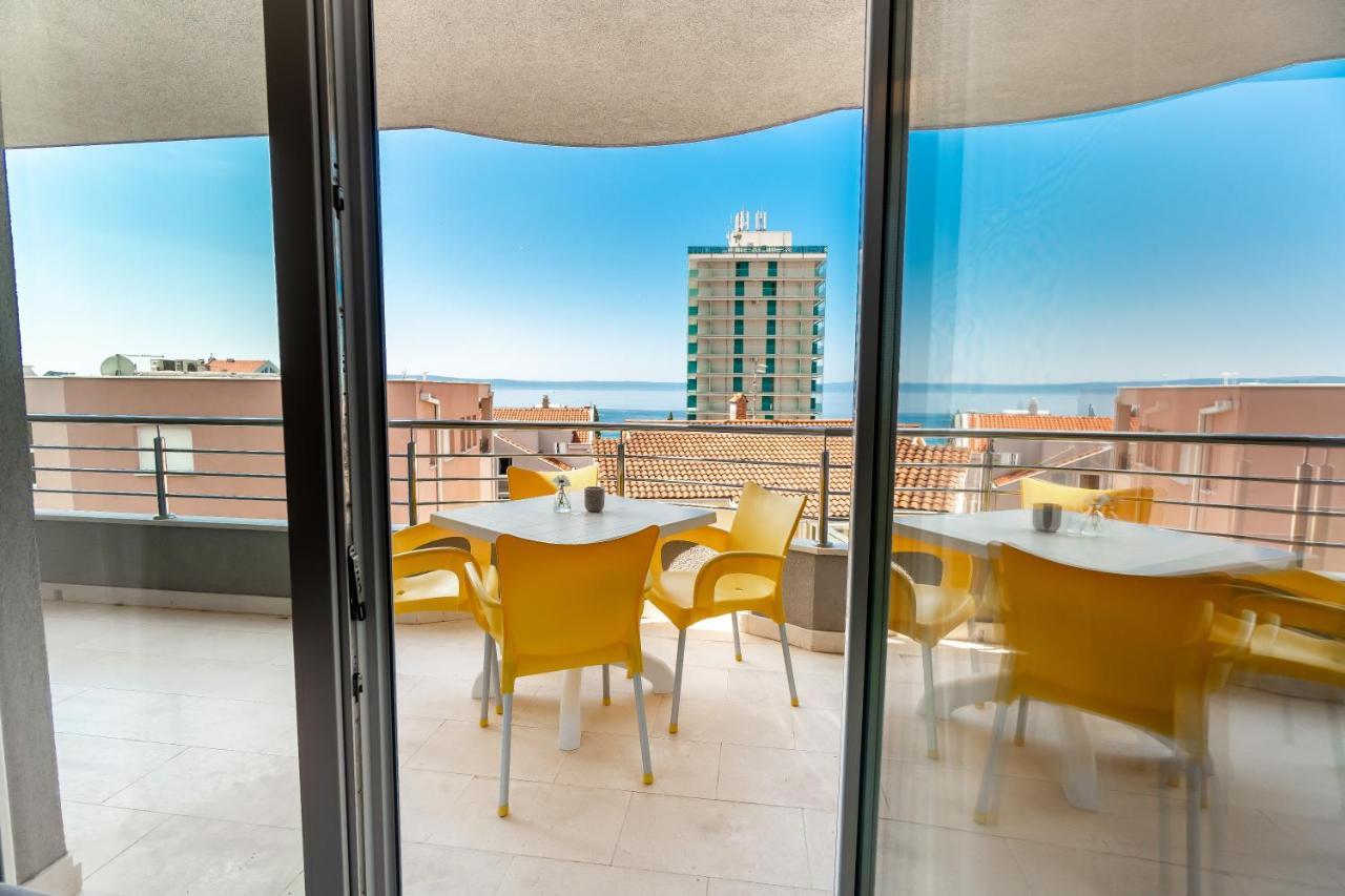 Apartments And Rooms Vuleta, Close To The Beach Μακάρσκα Εξωτερικό φωτογραφία